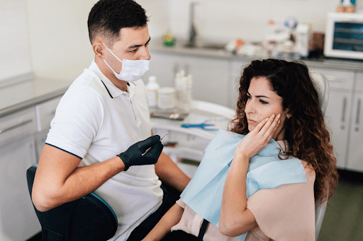 Emergency Dentist vs. Urgent Care Clinic