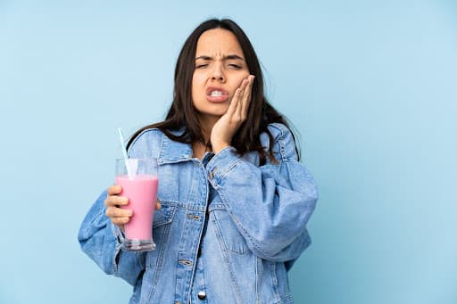 My Teeth Hurt When I Eat or Drink Something Cold