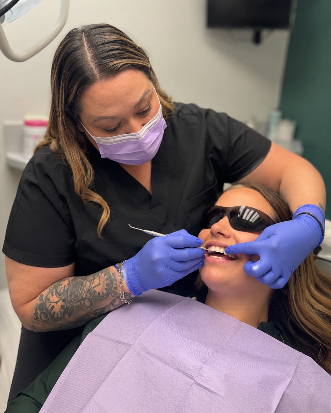Tooth contouring and enamel shaping